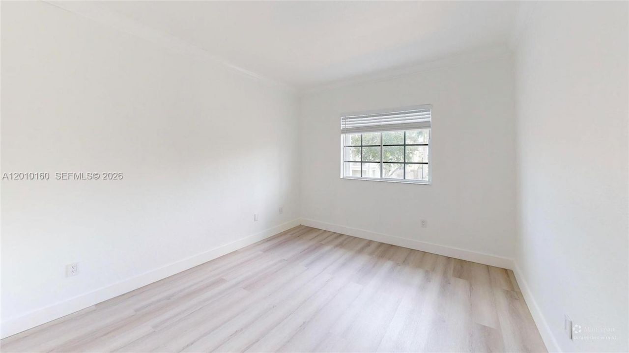 372 NE 26th Pl , Unit 201, Homestead, FL 33033 Photo