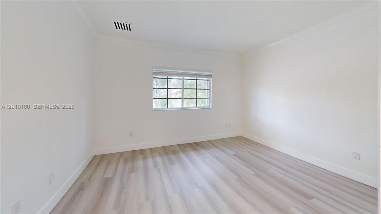 372 NE 26th Pl , Unit 201, Homestead, FL 33033 Photo