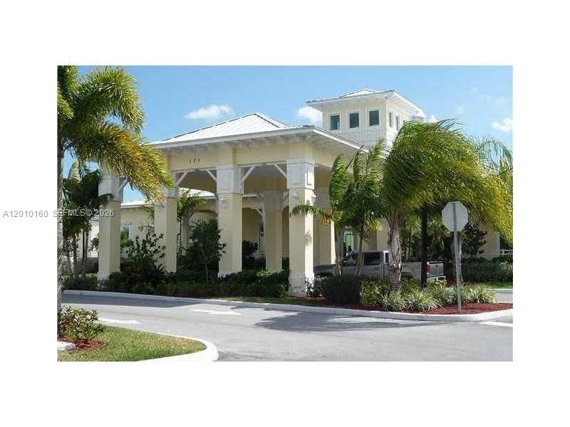 372 NE 26th Pl , Unit 201, Homestead, FL 33033 Photo