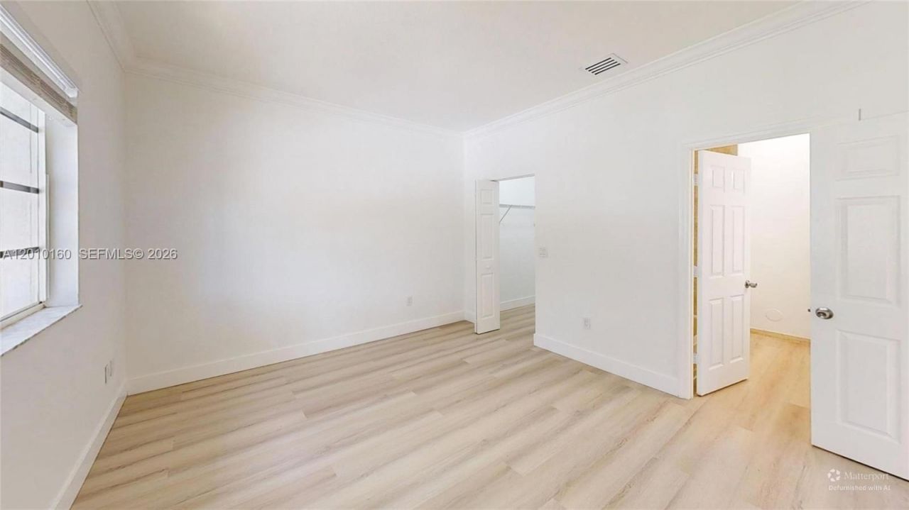 372 NE 26th Pl , Unit 201, Homestead, FL 33033 Photo