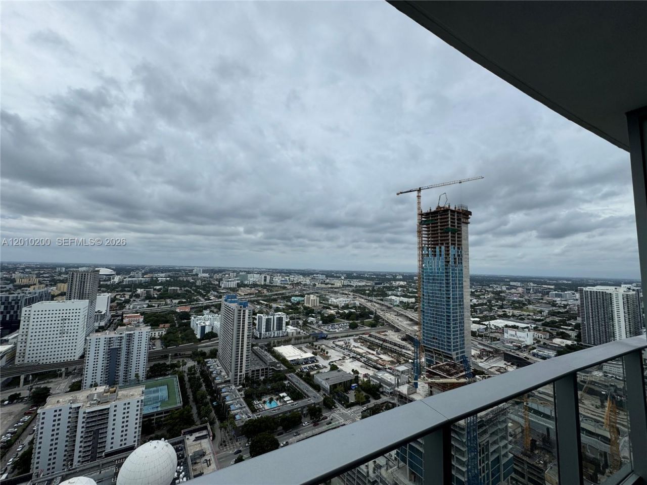 851 NE 1st Ave , Unit 3806, Miami, FL 33132 Photo