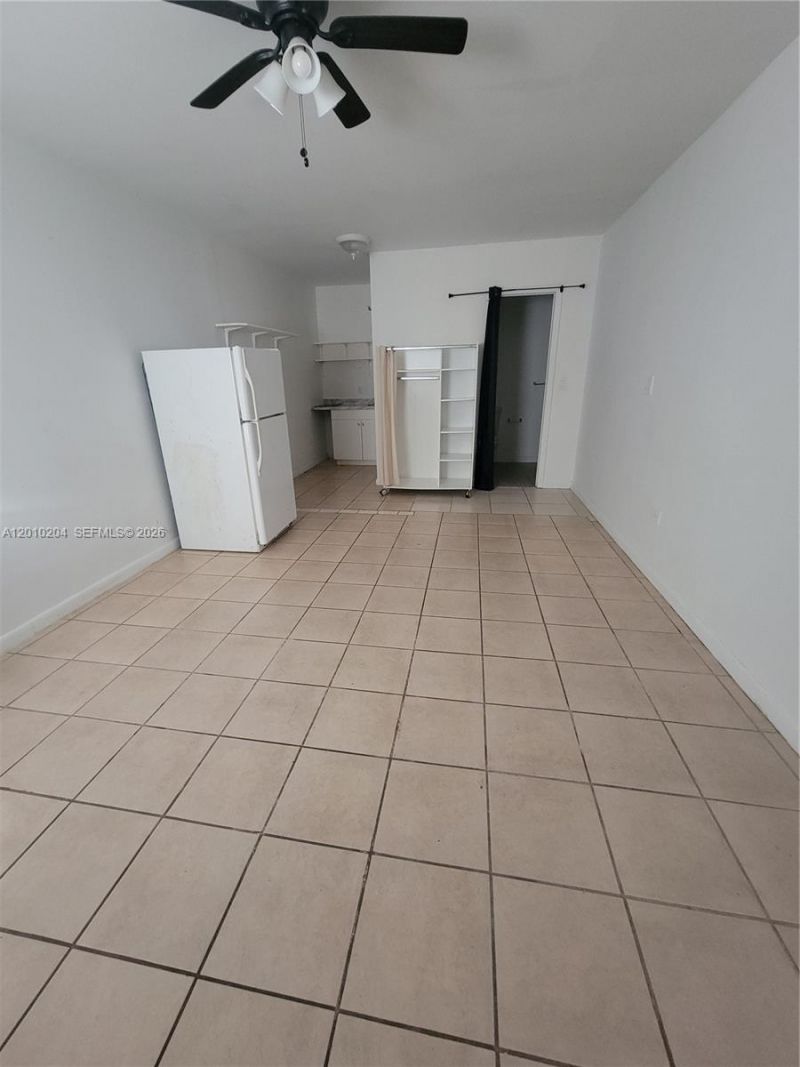 102670 Overseas Hwy, Unit 3, Key Largo, FL 33037 Main Photo