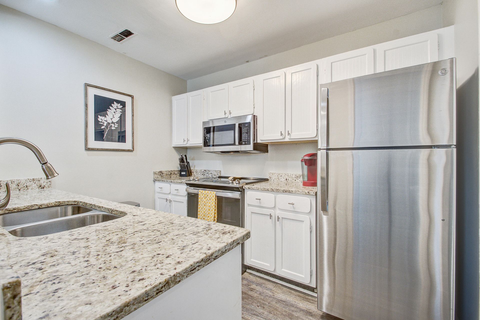 708 Davenport Drive Photo 6