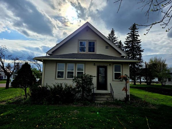 301 N Sleeper Street , Everly, IA 51338