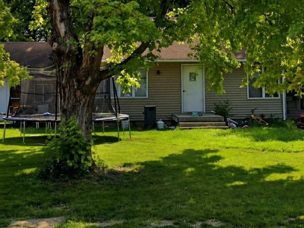 122 5th Street, Clinton, MN 56225