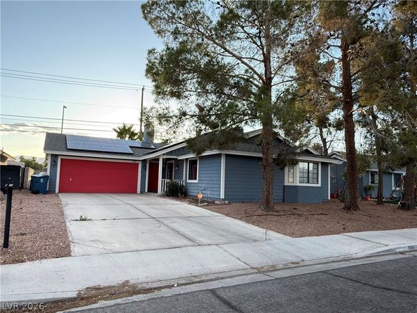5313 Lambrook Drive, Las Vegas, NV 89130