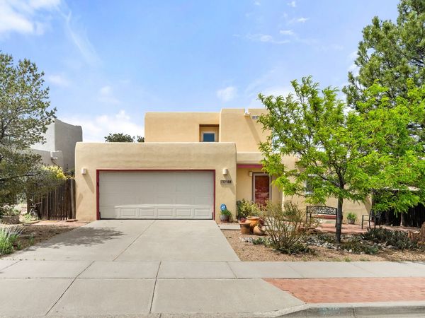 3218 Nizhoni Drive , Santa Fe, NM 87507