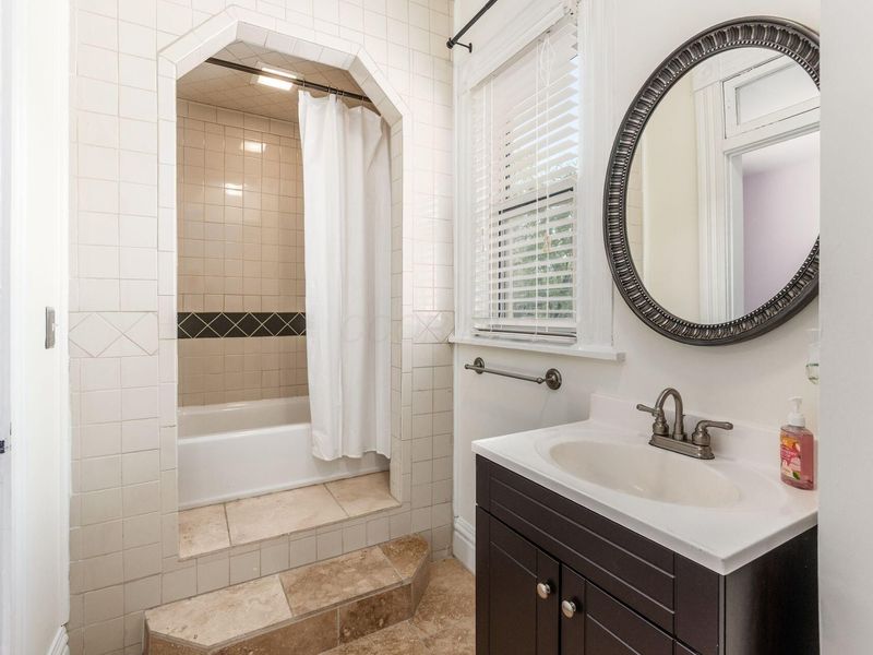 87 W 2nd Avenue, Unit 87, Columbus, OH 43201 Photo 9