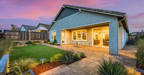 102 Chesapeake Ct, Lincoln, CA 95648 Photo