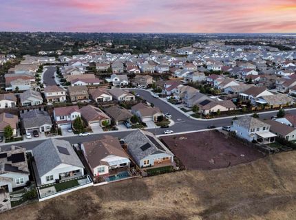 102 Chesapeake Ct, Lincoln, CA 95648 Photo