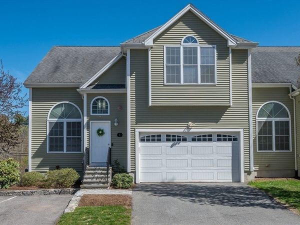 1 Dunia Ln, Unit 1, Northborough, MA 01532