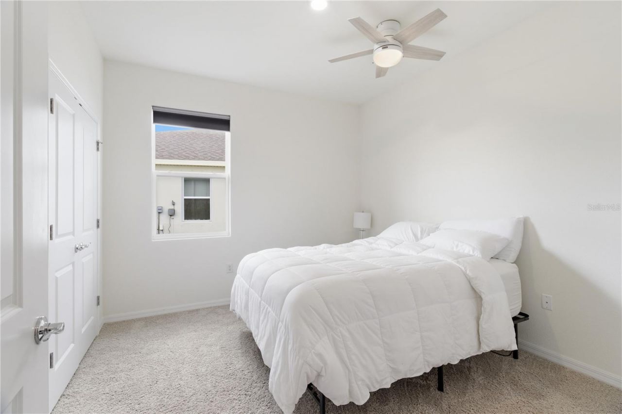3827 Mossy Limb Court, Palmetto, FL 34221 Photo