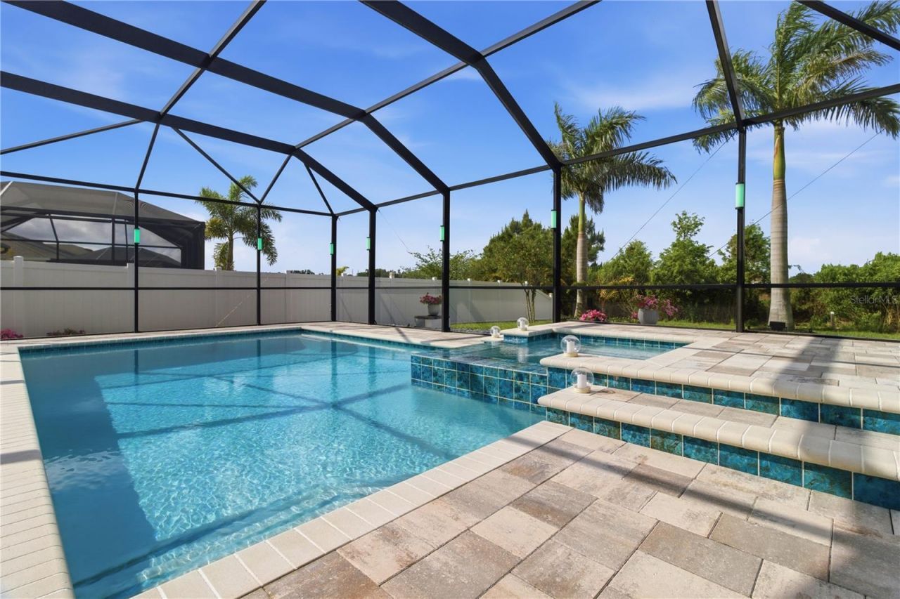 3827 Mossy Limb Court, Palmetto, FL 34221 Photo