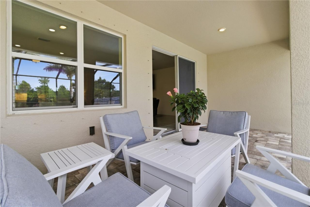 3827 Mossy Limb Court, Palmetto, FL 34221 Photo