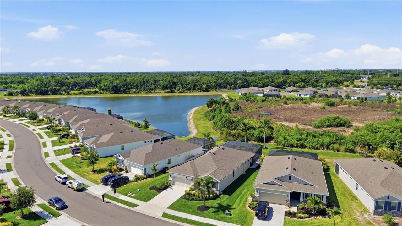 3827 Mossy Limb Court, Palmetto, FL 34221 Photo