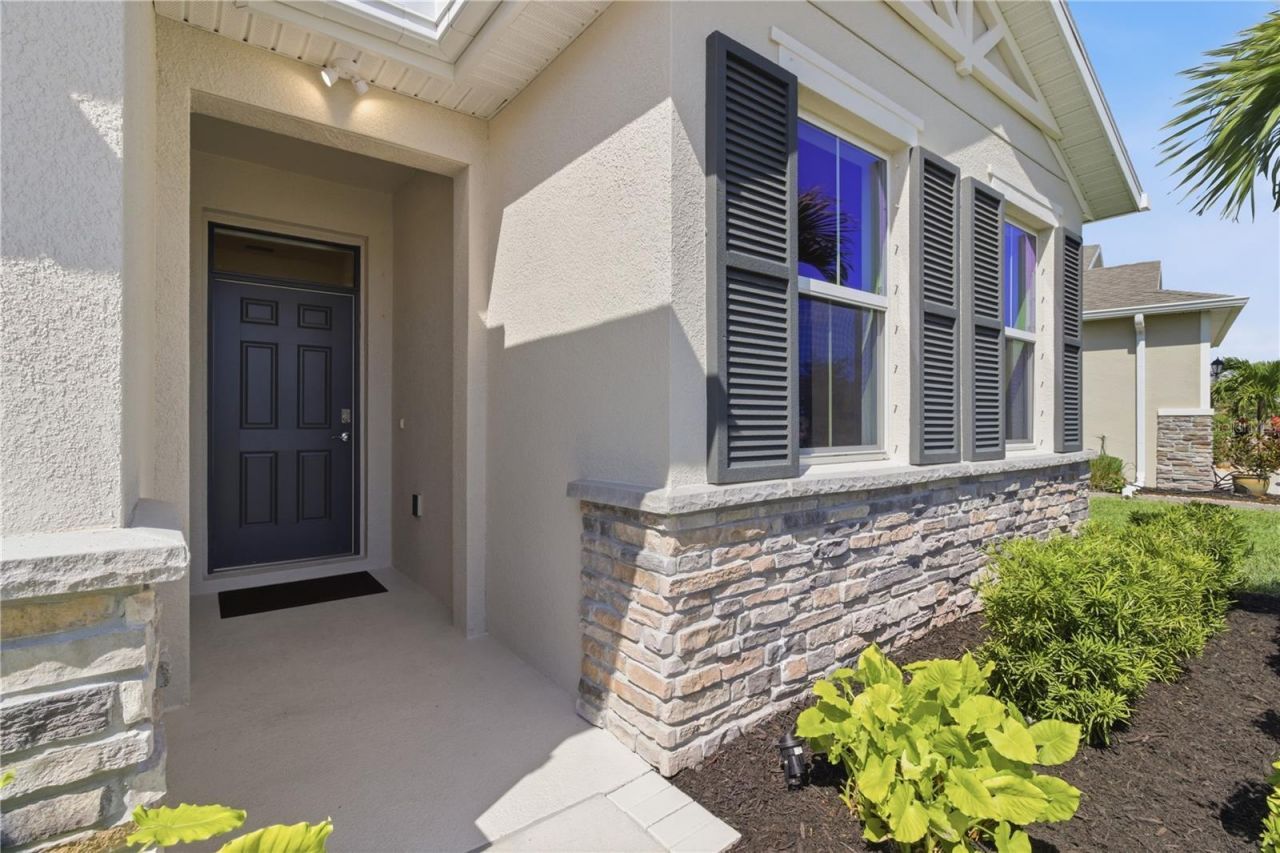 3827 Mossy Limb Court, Palmetto, FL 34221 Photo