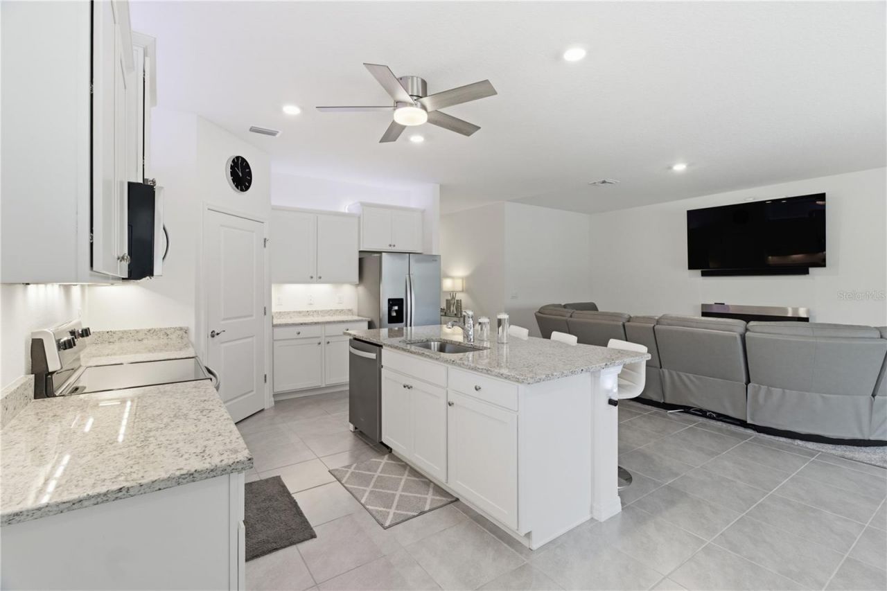 3827 Mossy Limb Court, Palmetto, FL 34221 Photo