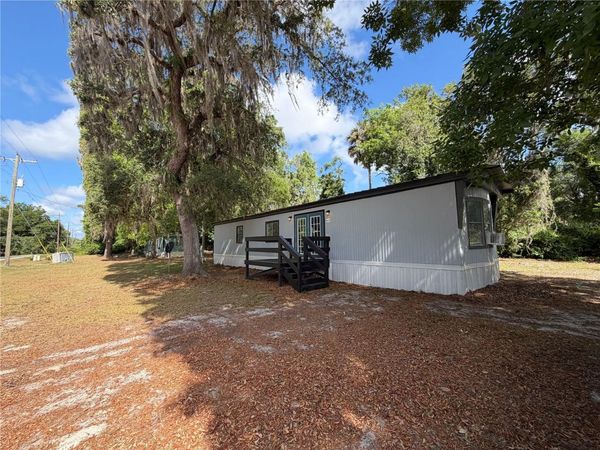 4605 NE 167TH PLACE , CITRA, FL 32113