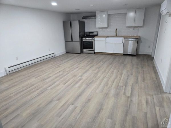 212 Joslen Boulevard, Hudson, NY 12534