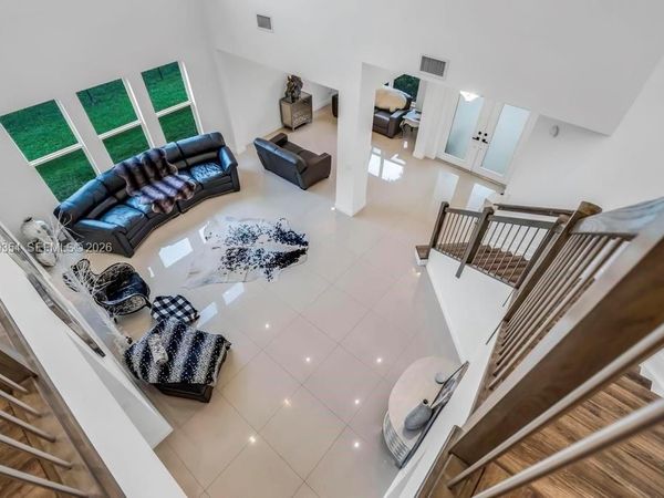 7601 CAVALIA Dr, Davie, FL 33328
