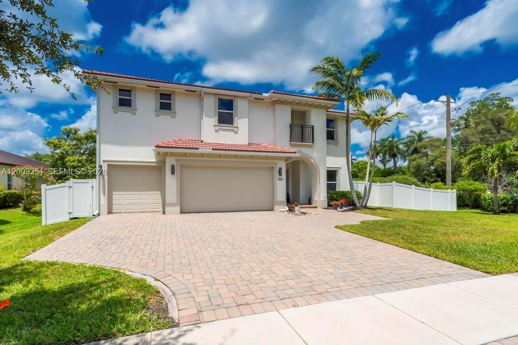 7601 Cavalia Dr, Davie, FL 33328 Photo