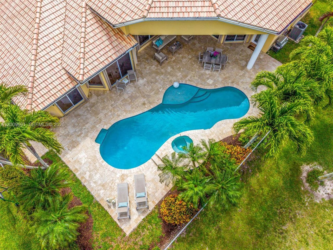 2477 Poinciana Dr, Weston, FL 33327 Photo