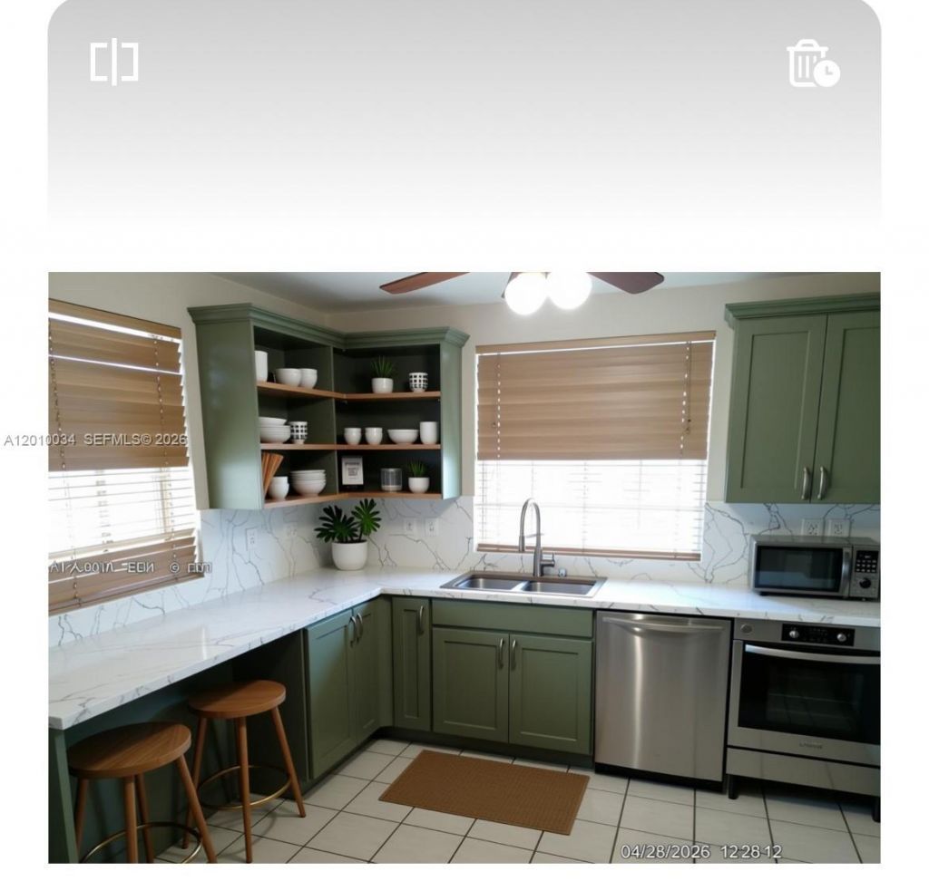 11412 SW 41st St, Miami, FL 33165 Photo