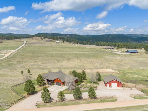 22640 Hazel Lane, Rapid City, SD 57702