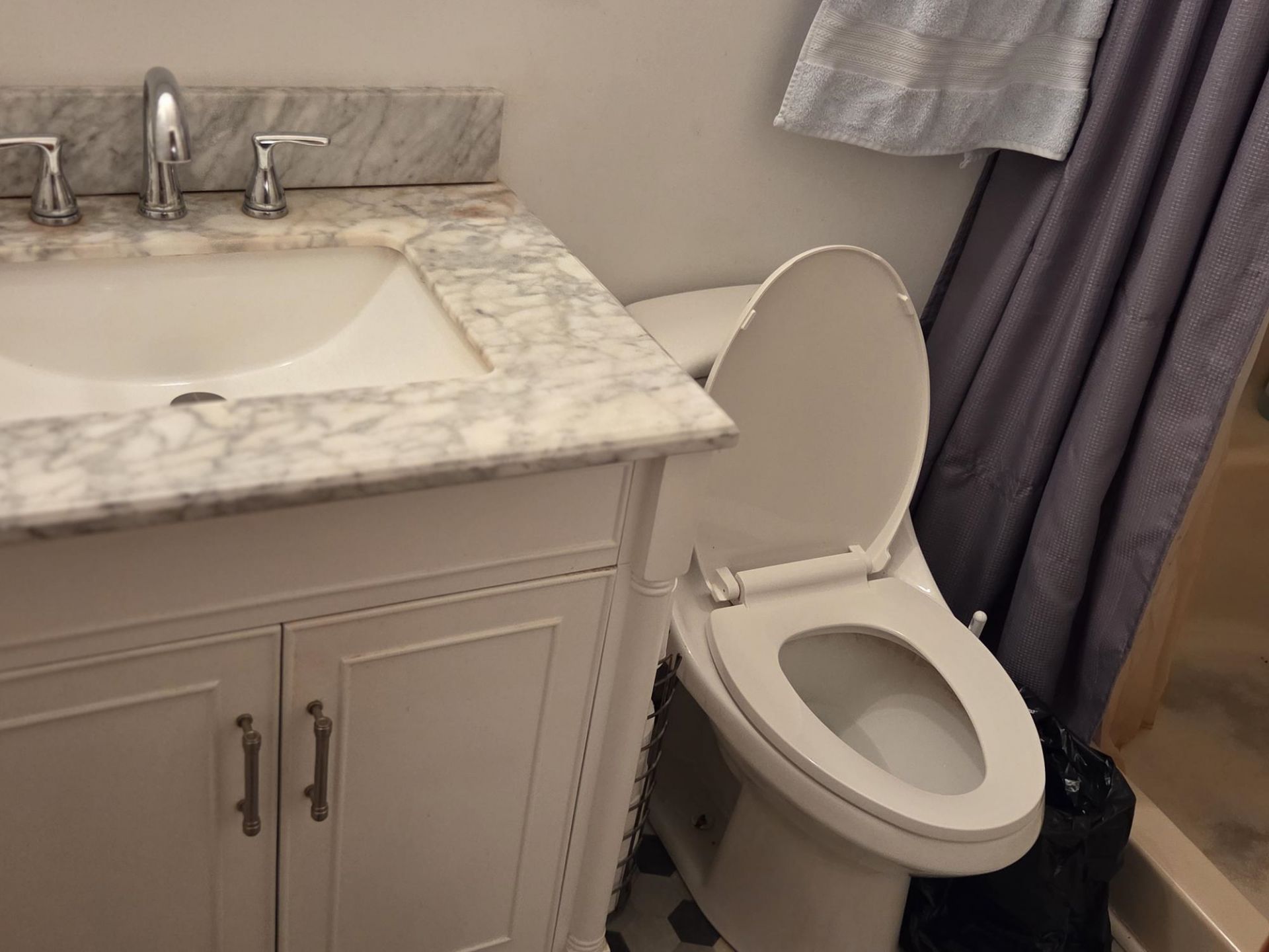 1370 SE Harbour Towne Dr. Photo 11