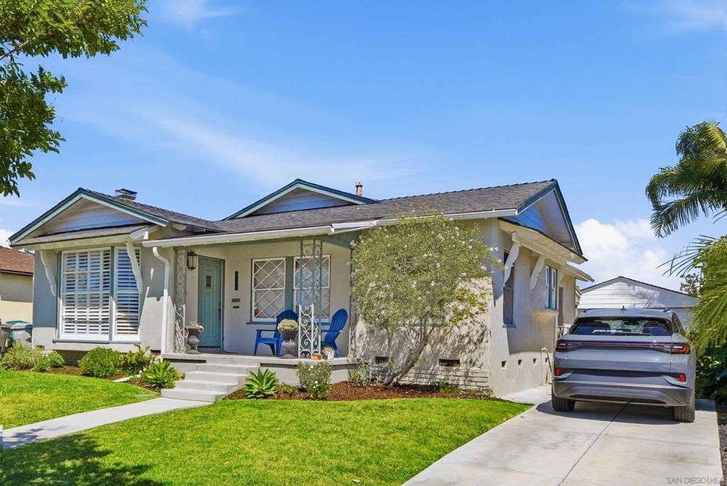 4707 Constance Dr, San Diego, CA 92115 Main Photo