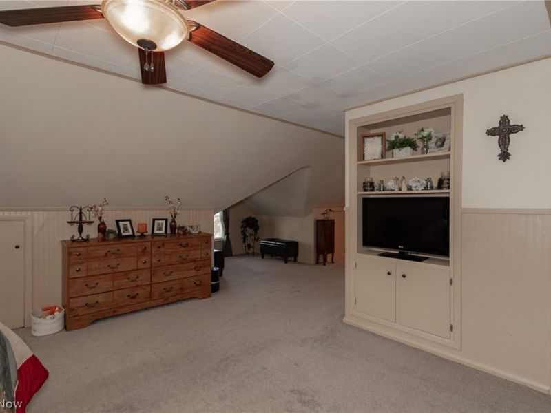 281 E 286th Street, Willowick, OH 44095 Photo 38