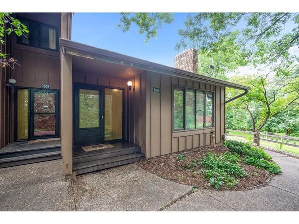 2608 Sumac Ridge, Saint Paul, MN 55110