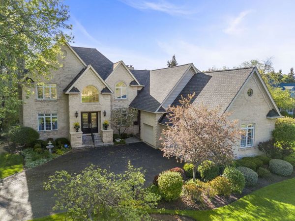 4N446 Mountain Ash Drive , Wayne, IL 60184