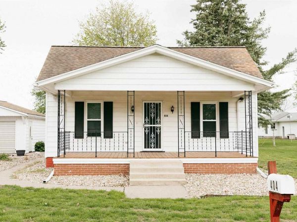 404 Hanna , Golden, IL 62339