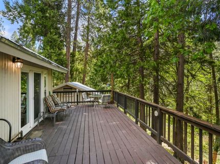 238 Cedar Dr, Hathaway Pines, CA 95233 Photo