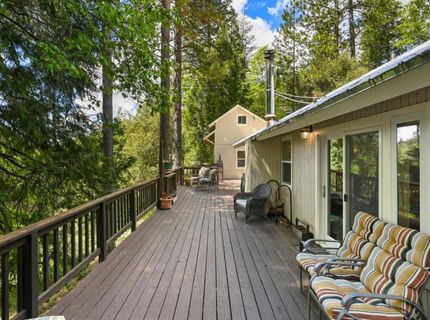 238 Cedar Dr, Hathaway Pines, CA 95233 Photo