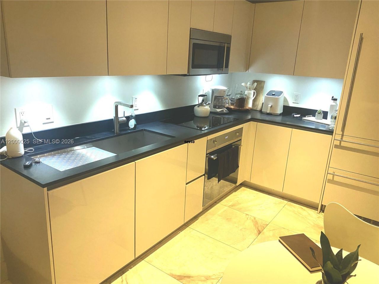 1010 Brickell Ave, Unit 2910, Miami, FL 33131 Photo
