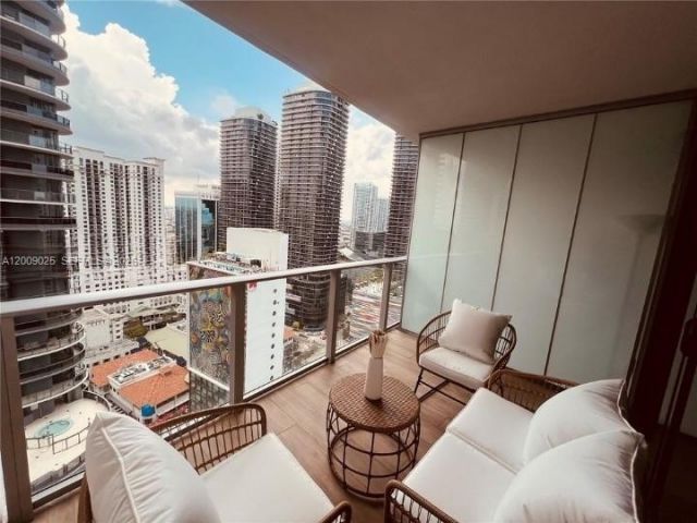 1010 Brickell Ave, Unit 2910, Miami, FL 33131 Photo