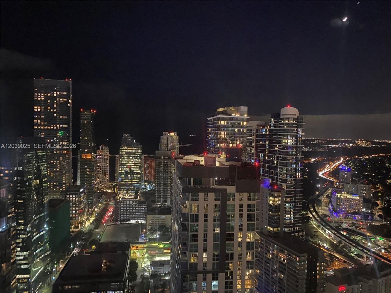 1010 Brickell Ave, Unit 2910, Miami, FL 33131 Photo