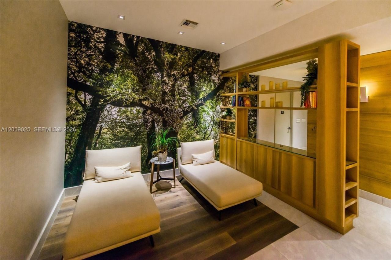 1010 Brickell Ave, Unit 2910, Miami, FL 33131 Photo