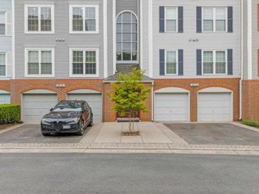 257 S PICKETT STREET, Unit 302, ALEXANDRIA, VA 22304