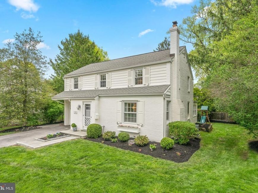 245 Barcladen Circle, Bryn Mawr, PA 19010 Main Photo
