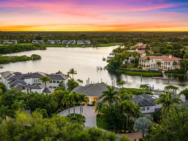 121 Commodore Drive, Jupiter, FL 33477