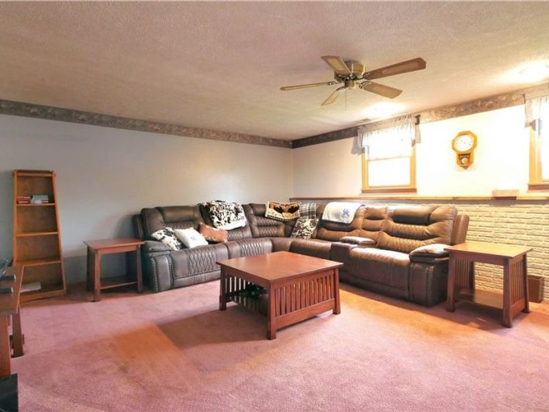 4741 Ceramic, Crooksville, OH 43731 Photo 6