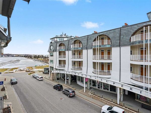 4205 Main Street, Unit 53, Bay Harbor, MI 49770