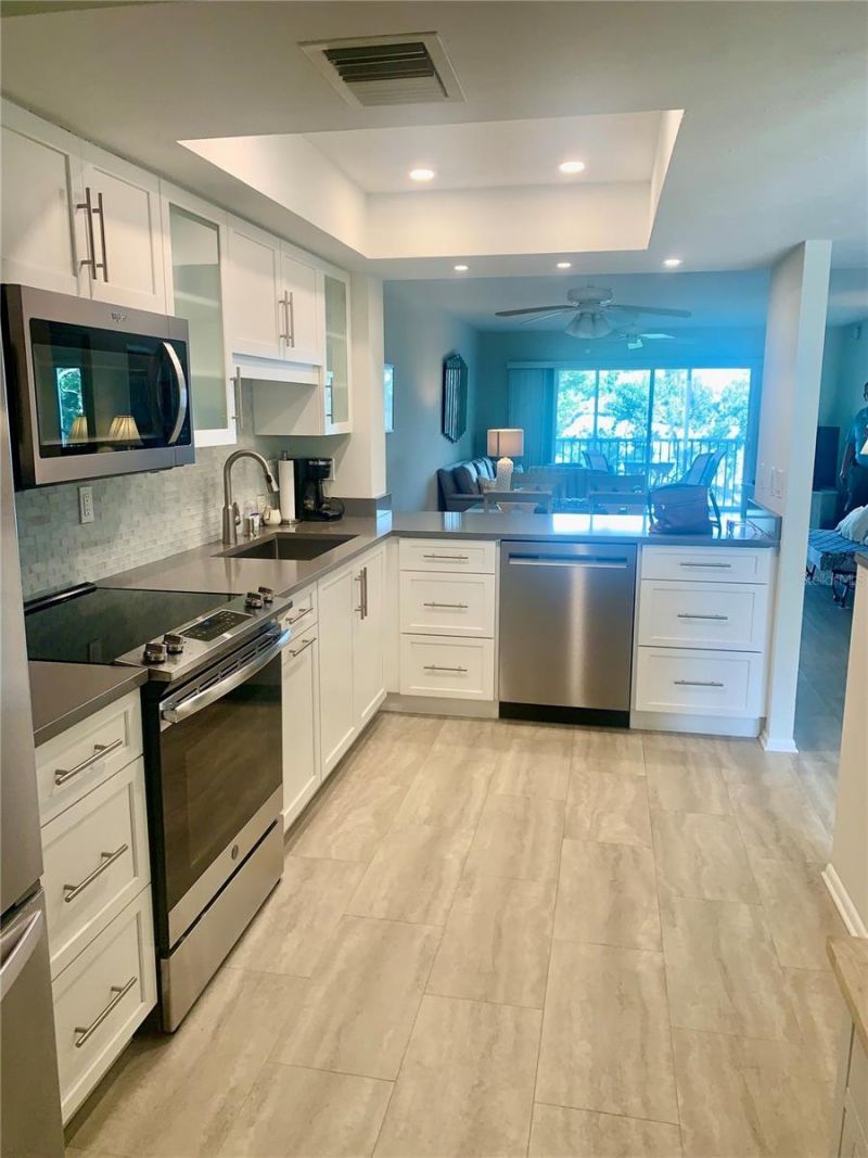 2310 Canalbluff Place, Unit V287, Sarasota, FL 34231 Photo