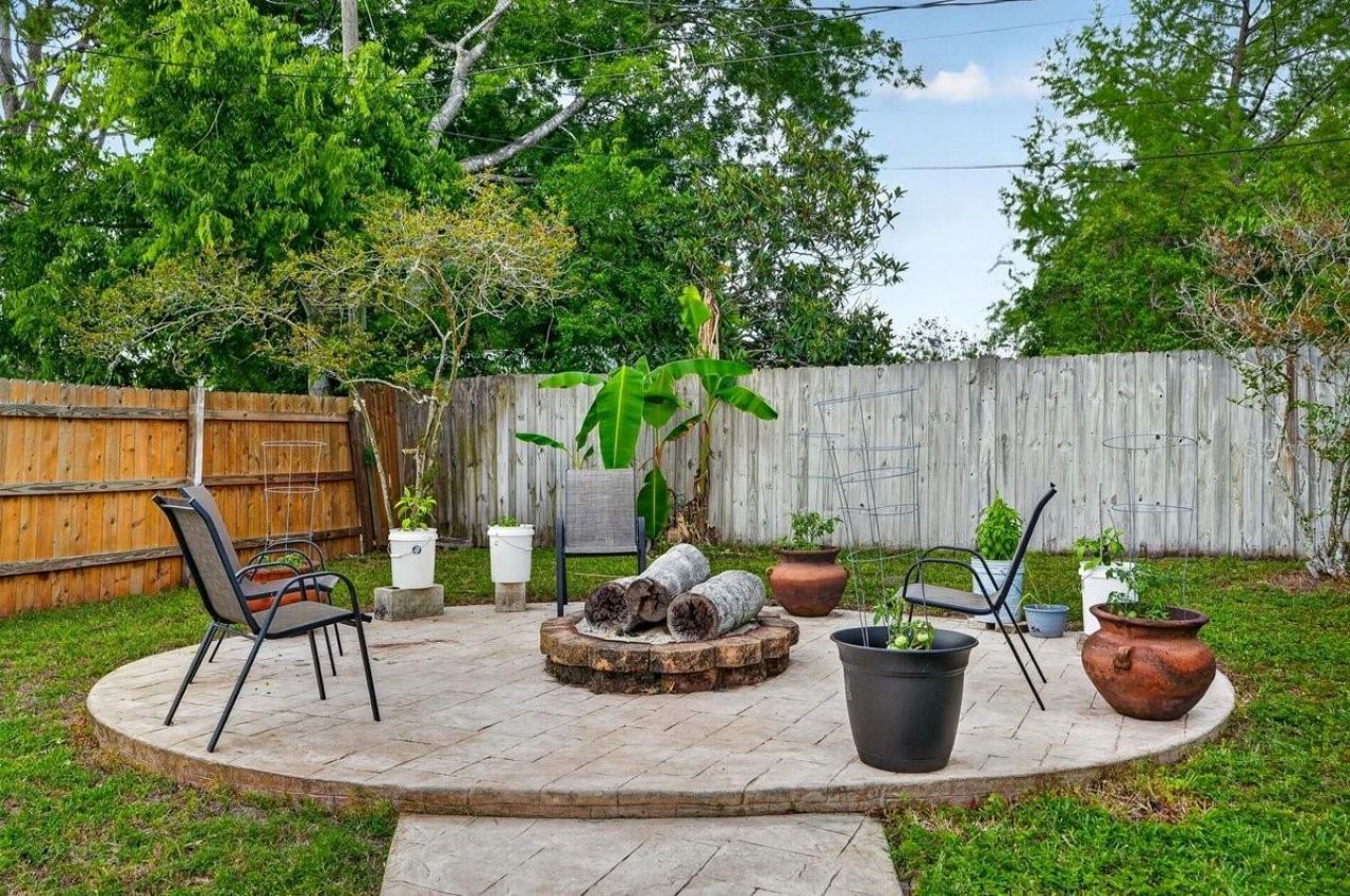 3223 Travelers Palm Drive , Edgewater, FL 32141 Photo