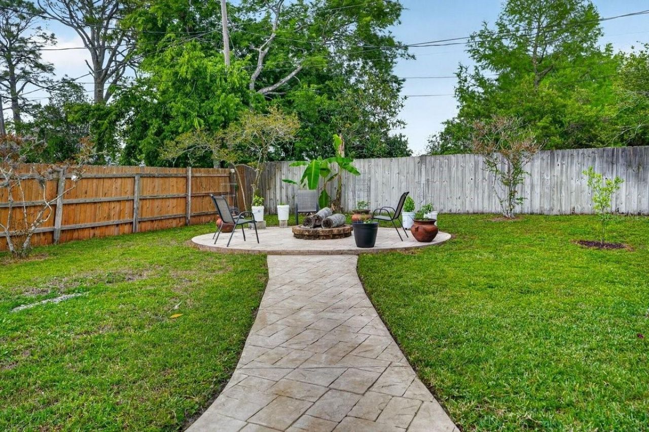 3223 Travelers Palm Drive , Edgewater, FL 32141 Photo
