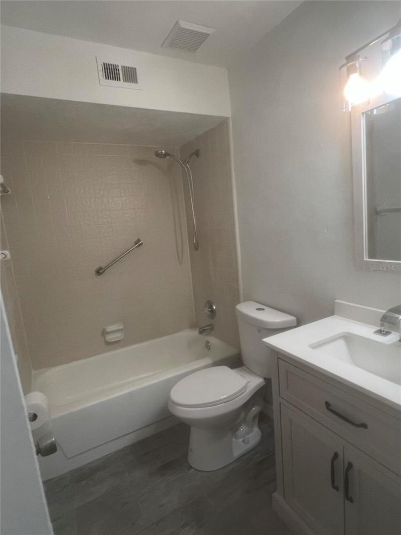 4303 SW 70th Terrace , Gainesville, FL 32608 Photo