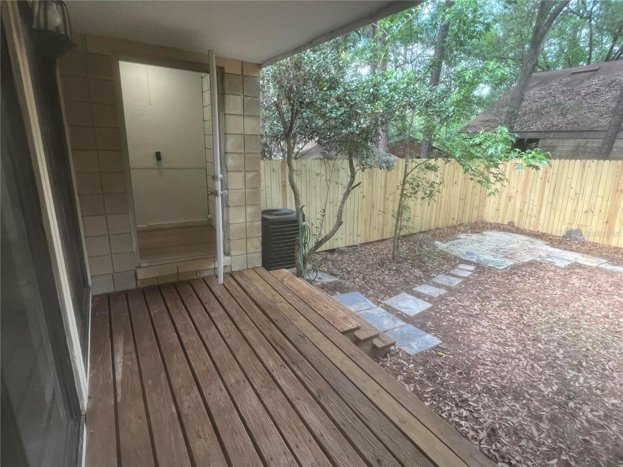 4303 SW 70th Terrace , Gainesville, FL 32608 Photo